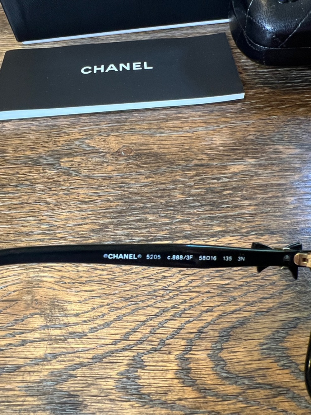 CHANEL Black Oversized Cat-Eye Sunglasses - Picture 8 of 10
